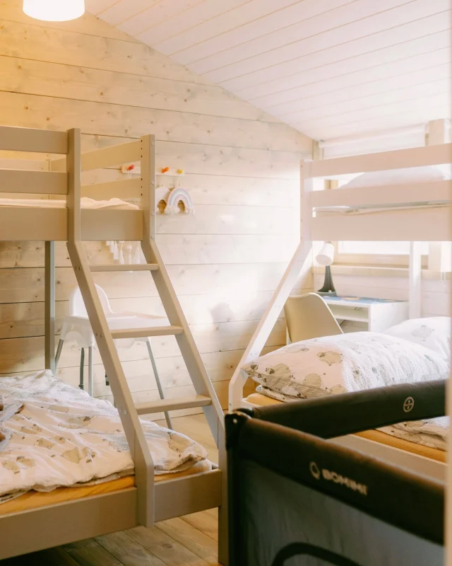 Family-Friendly Comfort at Bohemian Homes 🏡

At Bohemian Homes, we prioritize creating spaces that cater to families with children. 🧑‍🧑‍🧒‍🧒🏡 Our cozy bunk beds and additional trundle bed ensure your little ones have a restful night's sleep. A dedicated nook provides the perfect spot for reading, drawing, or playing, allowing their creativity to flourish. ✨ Experience a stay where every family member feels at home. 💗

#bohemianhomes #czechvacation #families #cozycabin #holidayhome #amazingplacescz #uzasnamista #ceskesvycarsko #bohemian_switzerland #dnescestujem #visitcz #kudyznudy #dovolenavcesku #vikendovepobyty