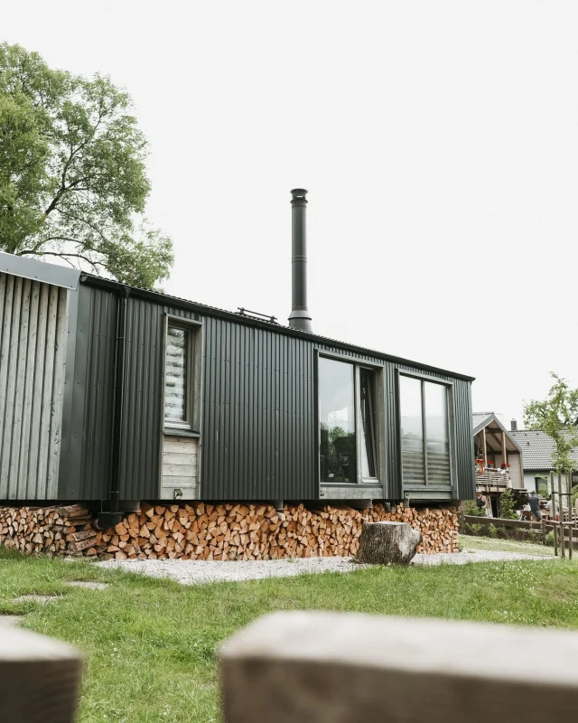 Spring Vibes at Bohemian Homes 🌿 Not every day is sunny, but the air is warm, the grass is green, and the terrace is calling. Wrap yourself in a blanket, sip something warm, and just enjoy the peaceful rhythm of spring.

Book your stay now via link in our bio. 🏡✨

#bohemianhomes #czechvacation #holidayhome #spring #amazingplacescz #uzasnamista #ceskesvycarsko #bohemian_switzerland #dnescestujem #visitcz #kudyznudy #dovolenavcesku #vikendovepobyty