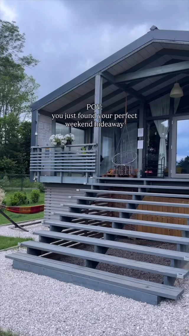 Welcome to our Buddha Home, a cozy wooden house surrounded by nature, designed for slow mornings and long evenings together. Two bedrooms, a spacious terrace and the kind of peace you cannot find in the city.

Book your stay or explore more beautiful cabins we offer at Bohemian Homes. 🌿✨

#bohemianhomes #czechvacation #holidayhome #autumn #buddhahome #amazingplacescz #uzasnamista #ceskesvycarsko #bohemian_switzerland #dnescestujem #visitcz #kudyznudy #dovolenavcesku #vikendovepobyty